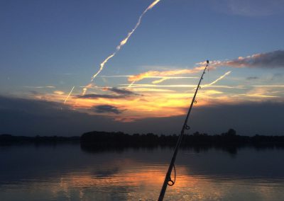 Sonnenuntergang beim Angeln